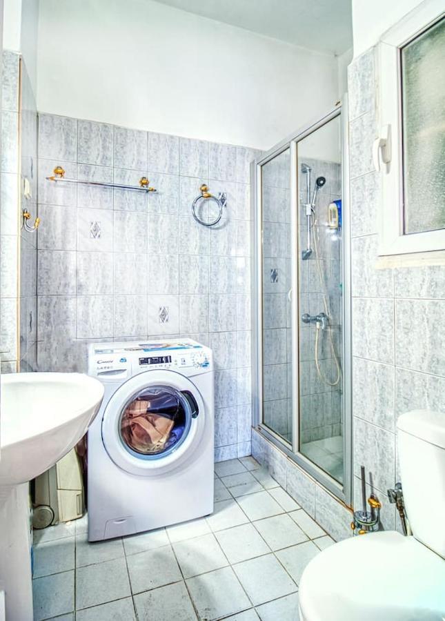 Spacious Flat Near Ampelokipoi Metro Station Athene Buitenkant foto